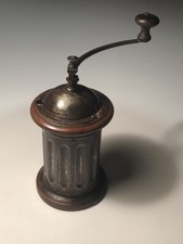 ANCIEN MOULIN A CAFE PEUGEOT