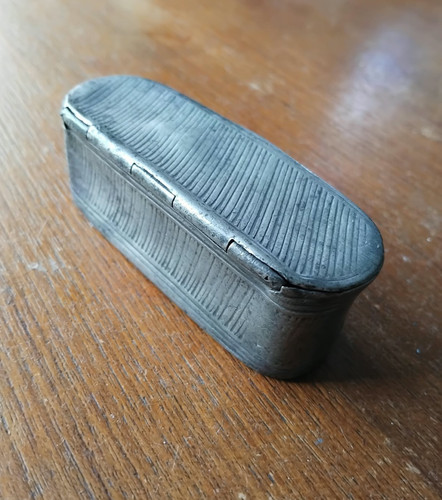 Rare tabatière ovale - ovale, en