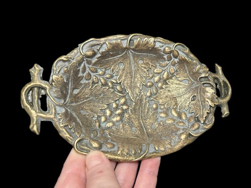 Brass soap trinket - trinket, dish