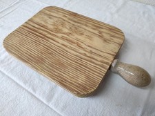 Ancienne Planche à découper en bois 26 x 20cm