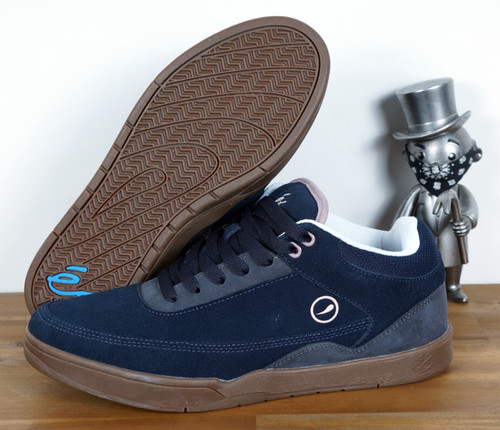 és skateboard footwear - És,