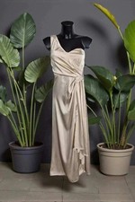 Robe de cérémonie beige