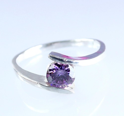 Bague solitaire diamant - diamant, violet
