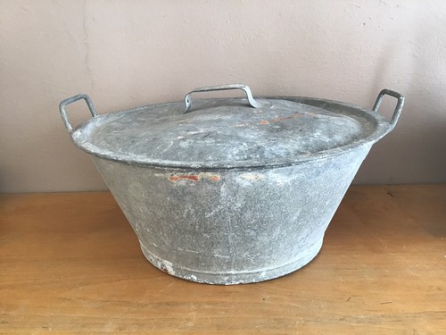 Ancienne bassine lessiveuse - , en