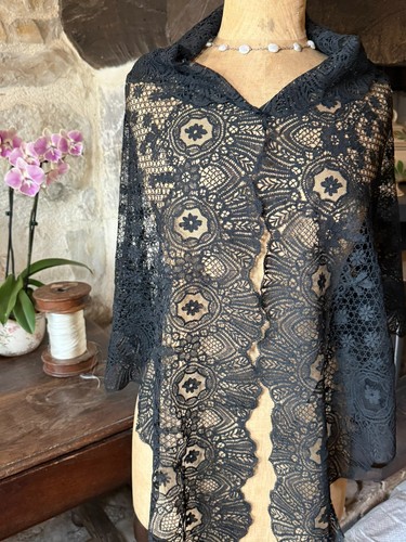 Dentelle ancienne guipure - ,