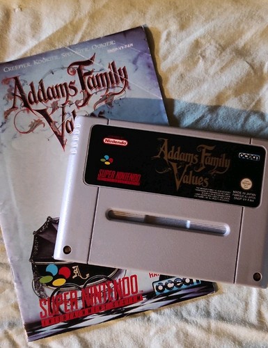 Addams family values - family, notice