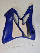 Cache lateral Gauche Yamaha oem YZ 250 2002