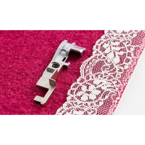 Pied pose dentelle - ,, ruban
