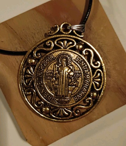 Superbe grande médaille - grande,