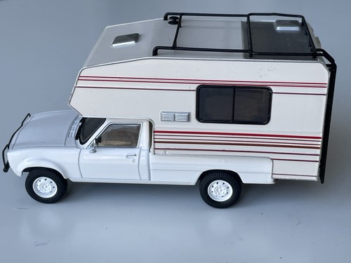Peugeot 504 dangel azur - azur, blanc