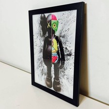 Affiche KAWS Bearbrick cadre