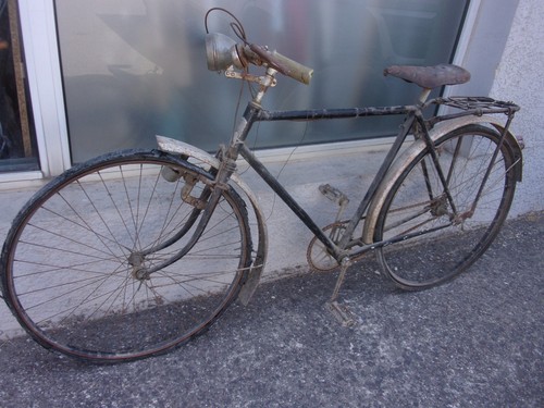 Sorti grenier vélo - grenier,