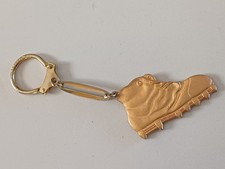 Vintage Keyring Studded Mountain Shoe, Edelweiss & Ice Cream Light Metal