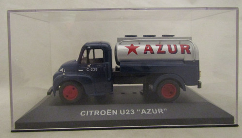 Voiture camionnette - voiture, 1/43
