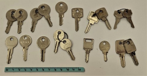 Clés porte armoire tiroir - 19,