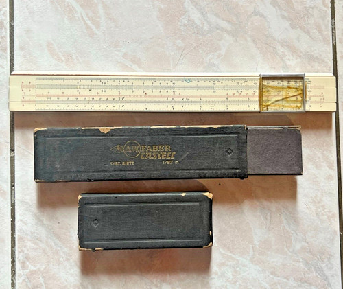 Règle calcul ancienne - règle, à