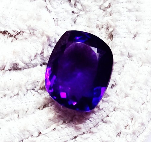 Pierre gemme tanzanite - gemme,