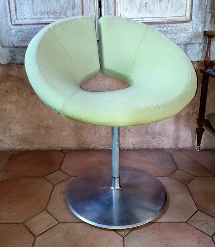 Chaise pivotante artifort - chaise,