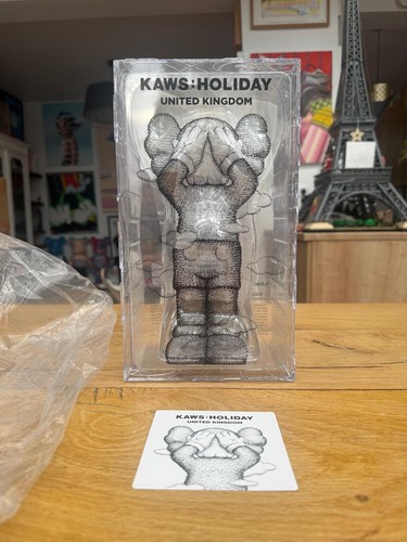 Kaws holiday united kingdom - united,
