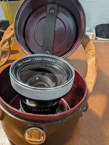 Near mint carl zeiss - mint,