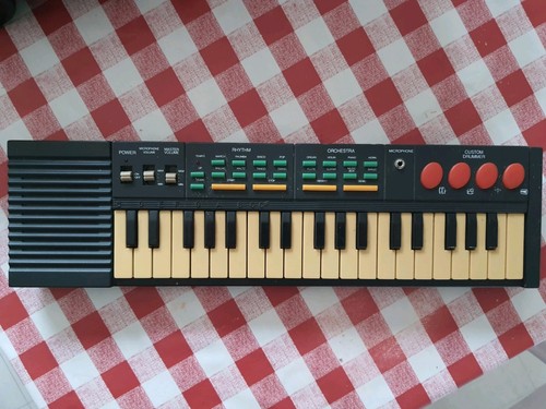 Clavier synthétiseur son - ,