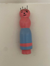 ANCIEN TRICOTIN EN BOIS PEINT