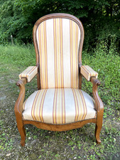 Fauteuil Voltaire en bon état du 19ème siècle à 4 positions