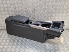 Console centrale + accoudoir