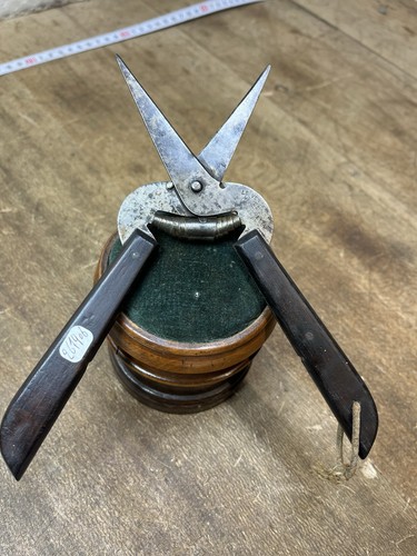 Outil ancien old - outil, tool