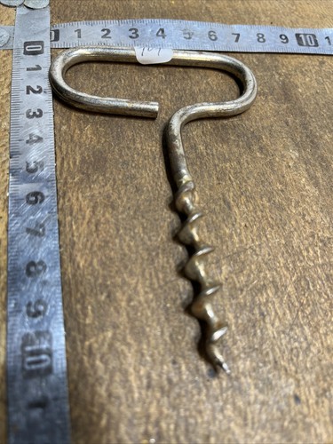 107 ancien tire bouchon - n°,