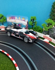 Voiture pour circuit Carrera