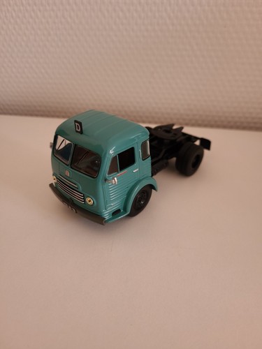 Tracteur ford saf cargo - tracteur, camion