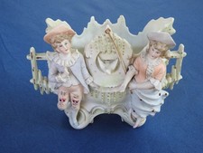 Ancienne FIGURINE EN BISCUIT