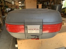 Givi MonoKey 52l Topbox With Lock And Mounting Base