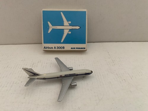Schuco avion airlines 600 - airlines,