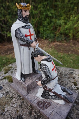 Hf1729 figurine templier - d,