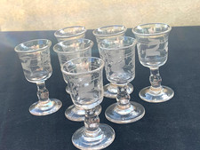 7 Anciens Verres Gravés et