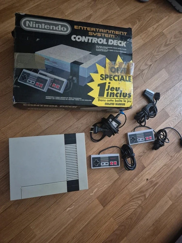 Nintendo nes 1985 console - nes,1985,