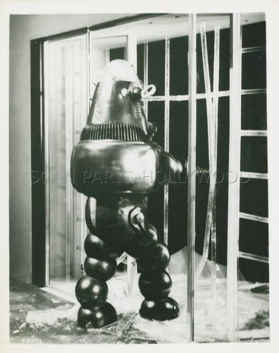 Robby the robot - robot,