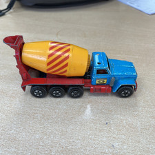 MATCHBOX LESNEY ENGLAND CAMION TRUCK K6 CEMENT MIXER TOUPIE BETON