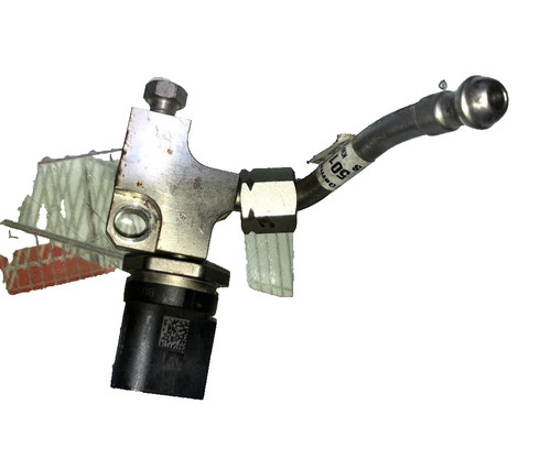 Distributeur carburant moteur - distributeur,