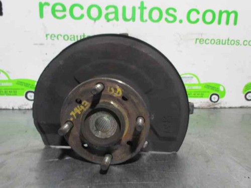 Moyeu roue avant droite - moyeu,