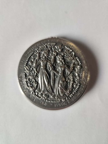 Médaille bronze pince - pince, À