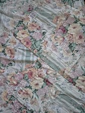 Lot de trois rideaux