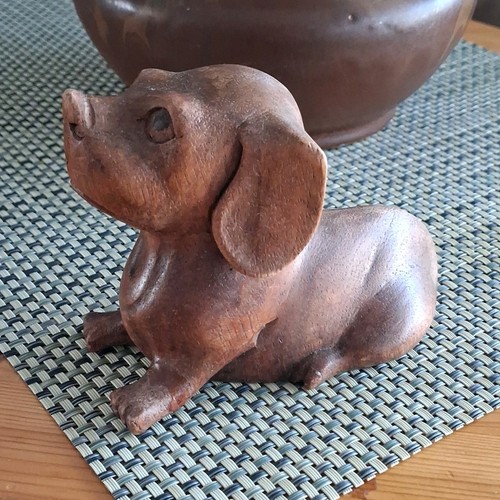 Figurine chien bois - figurine,