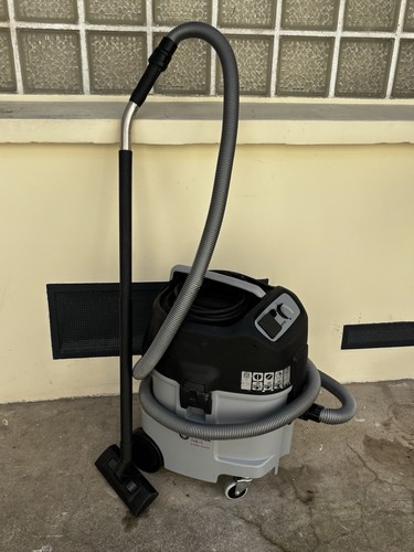 Aspirateur eau à - aspirateur,