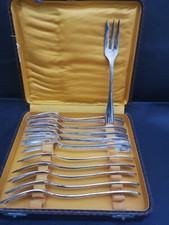 Coffret 12 fourchettes a dessert métal argenté début XXe Très bon état