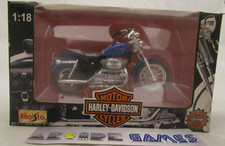 VEHICULE NEUF 1/18 MOTO HARLEY
