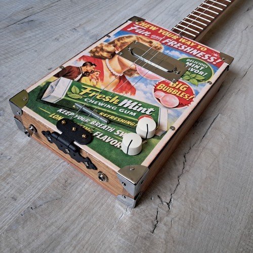 Cigar box guitar g - box, 3