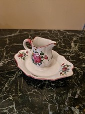 Faience Ancienne,  Saucière